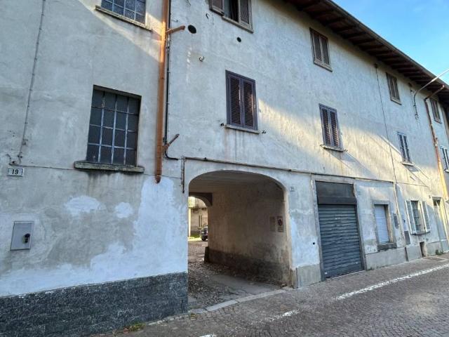 Attico in vendita a Carugo, Como