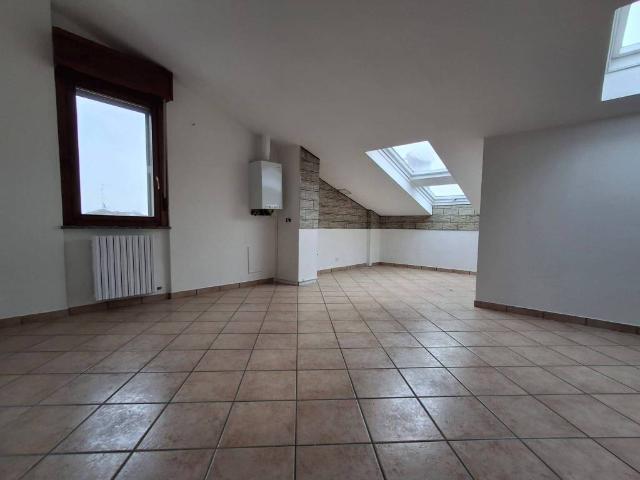 Attico in vendita a Casalmaiocco, Lombardia