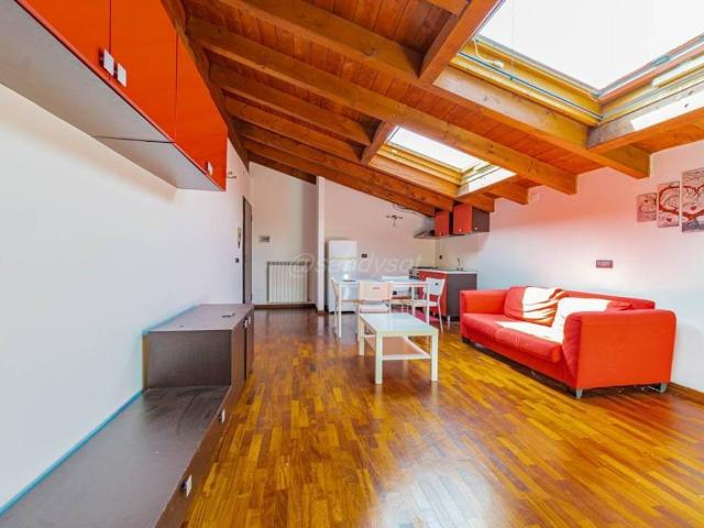Attico in vendita a Casalpusterlengo, Lombardia