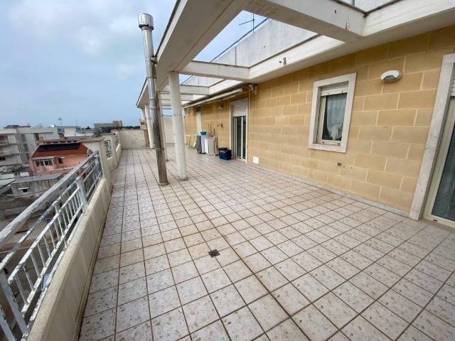 Attico in vendita a Puglia, Bari