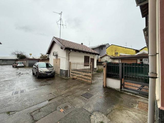 Attico in vendita a San Martino, Cassano Magnago