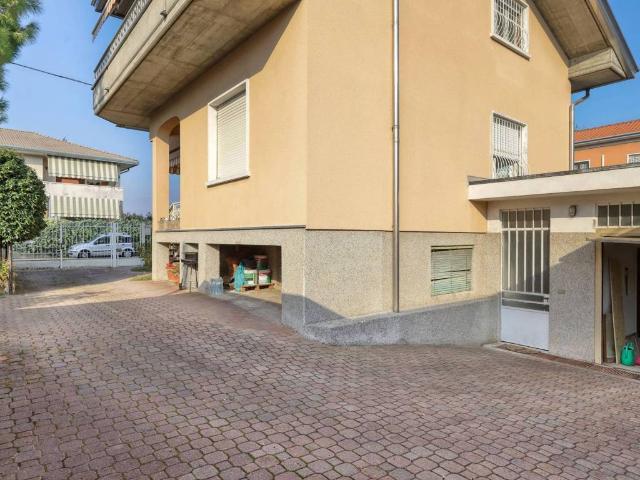 Attico in vendita a Boschirolo, Cassano Magnago