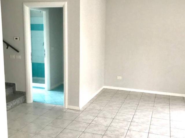 Villa Indipendente in vendita a Cigognola, Lombardia