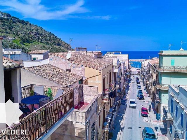 Attico in vendita a Castellammare Del Golfo, Sicilia