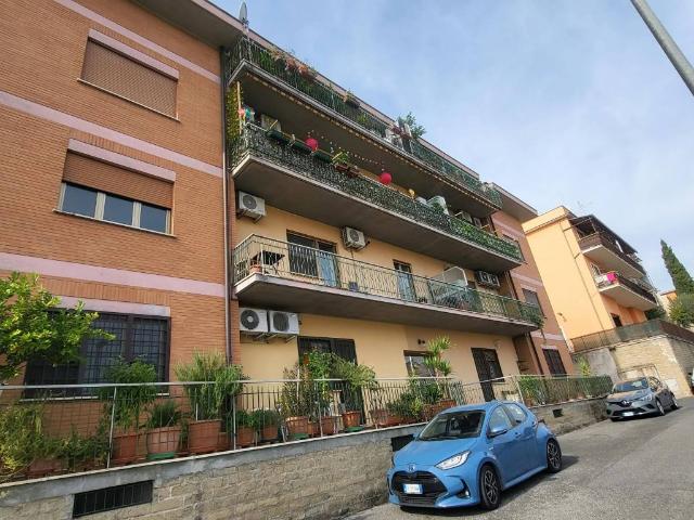 Attico in vendita a Ponte Storto, Castelnuovo di Porto