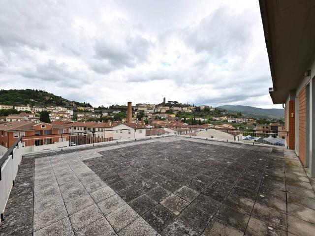 Attico in vendita a Castiglion Fiorentino, Toscana