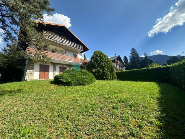 Attico in vendita a Dorga, Castione Della Presolana