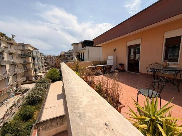 Attico in vendita a Borgo-Sanzio, Catania