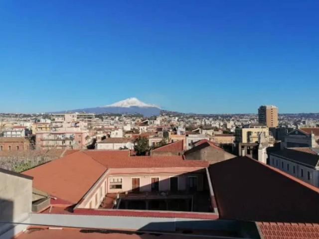 Attico in vendita a Centro storico, Catania