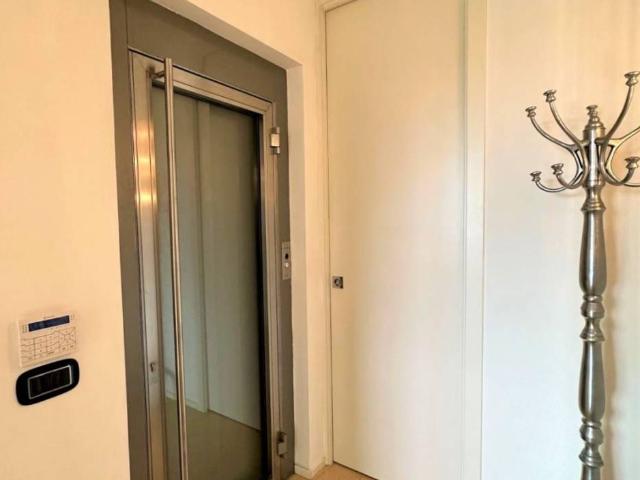 Attico in vendita a Cattolica, Reggio Emilia