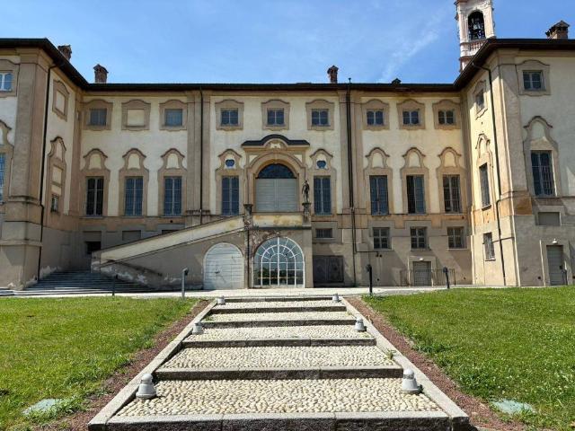 Attico in vendita a Cava Manara, Lombardia