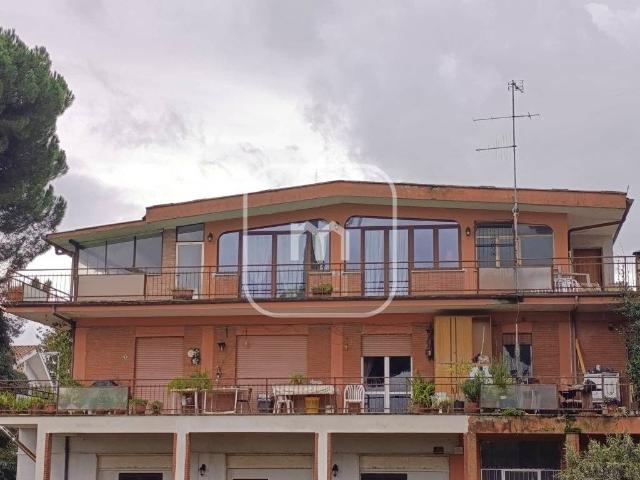 Attico in vendita a Roma Capitale, Lazio
