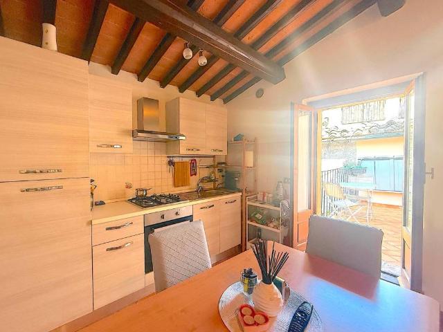 Attico in vendita a Chiusi Città, Toscana