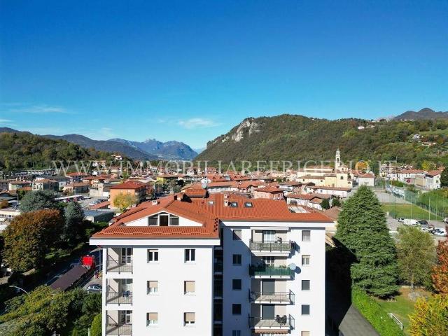 Attico in vendita a Villasola, Cisano Bergamasco