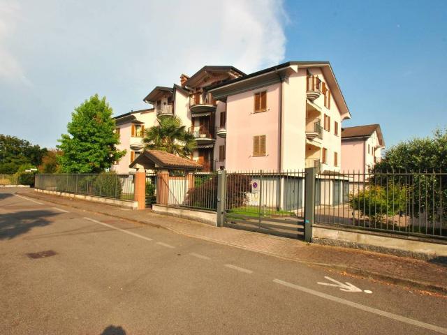 Attico in vendita a Molino Rossi, Cisliano