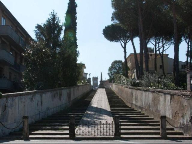 Attico in vendita a Collesalvetti, Toscana