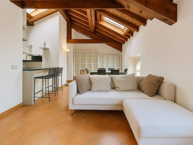 Attico in vendita a Como