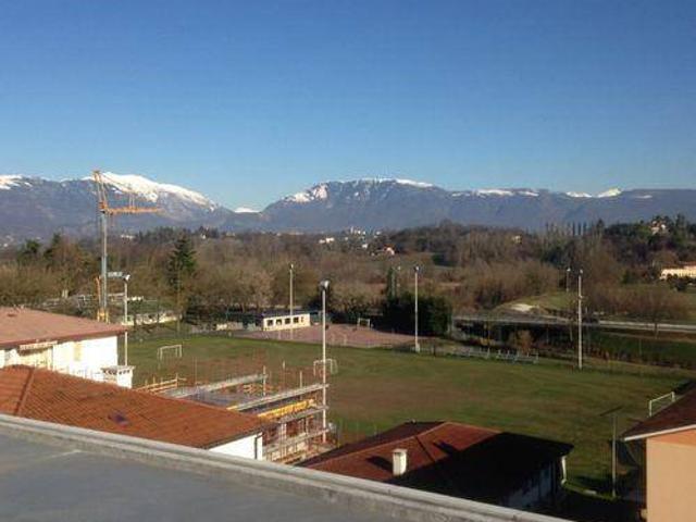 Attico in vendita a Conegliano, Veneto