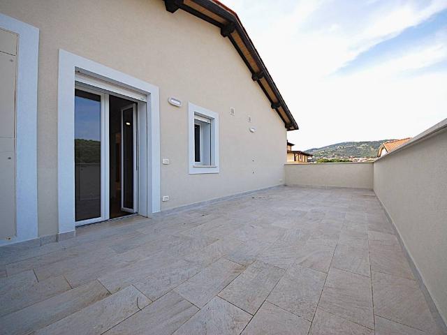 Attico in vendita a Chiugiana, Corciano