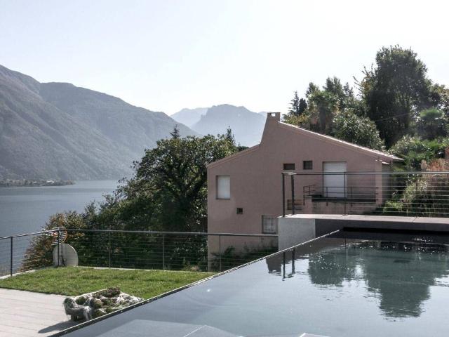 Attico in vendita a Cremia, Como