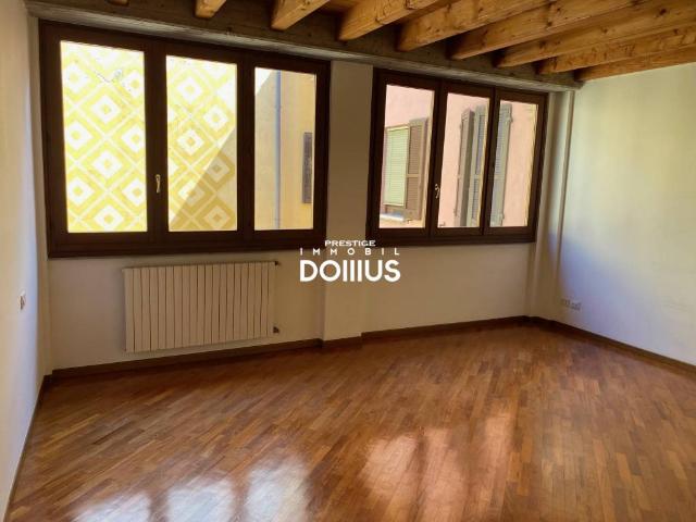 Attico in vendita a Desenzano Del Garda, Brescia