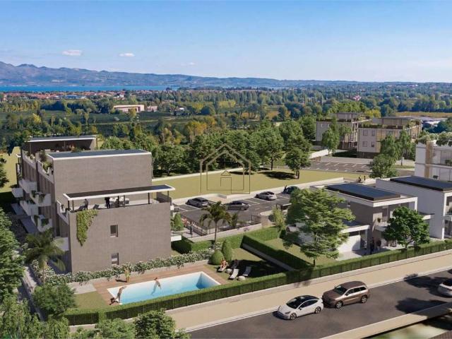 Attico in vendita a Rivoltella del Garda, Desenzano del Garda