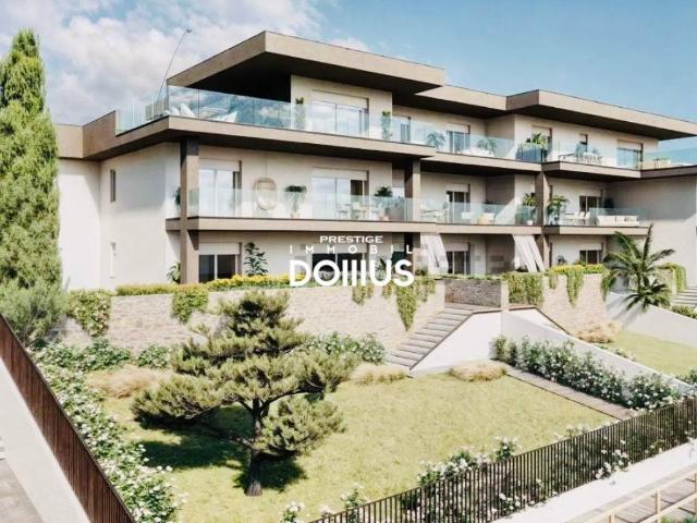 Attico in vendita a Desenzano Del Garda, Brescia