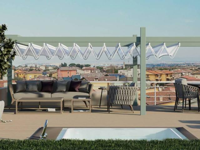 Attico in vendita a Rivoltella del Garda, Desenzano Del Garda