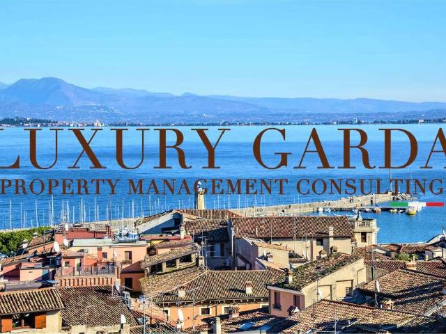 Attico in vendita a Rivoltella del Garda, Desenzano Del Garda