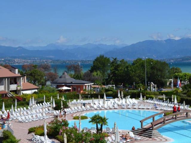 Attico in vendita a Desenzano Del Garda, Lombardia