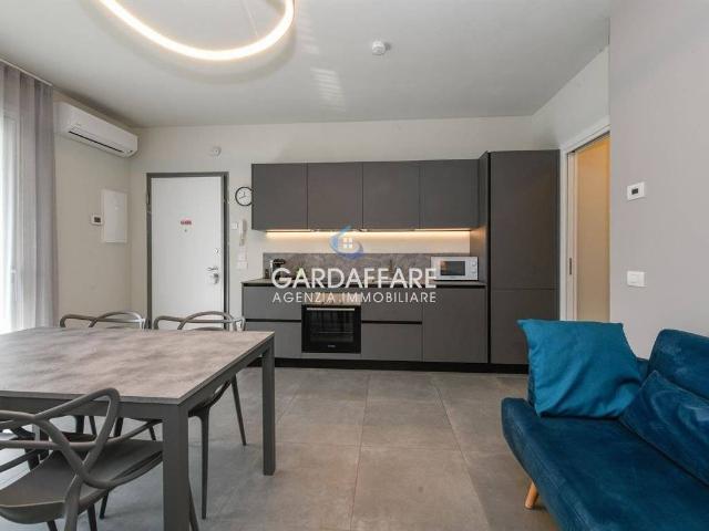 Attico in vendita a Rivoltella del Garda, Desenzano Del Garda