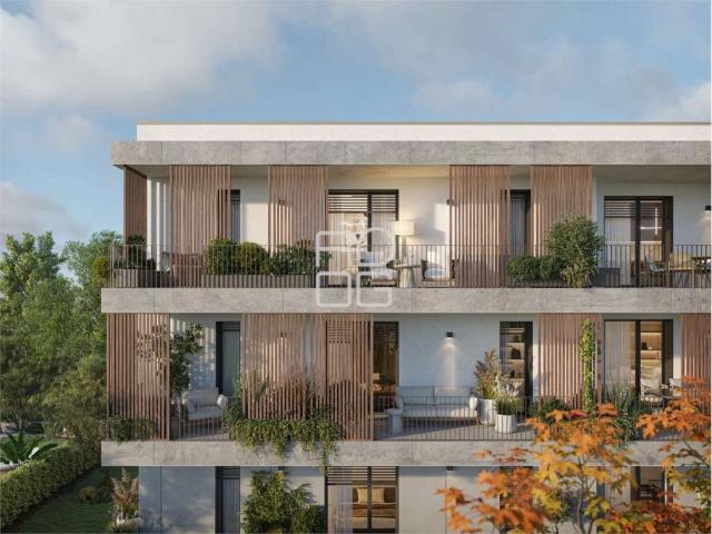 Attico in vendita a Desenzano Del Garda, Brescia