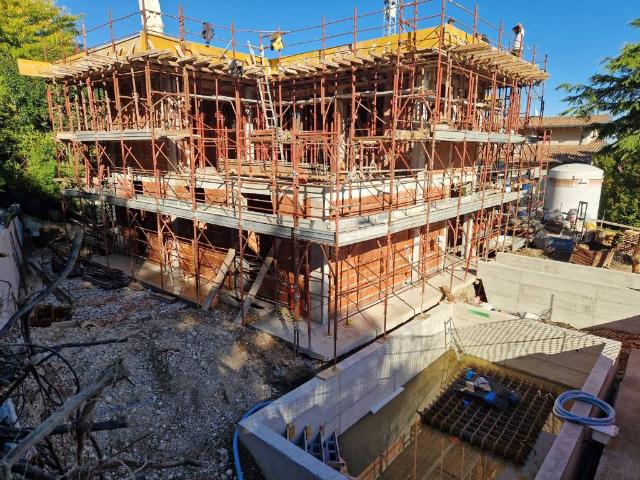 Attico in vendita a Vicina, Desenzano Del Garda