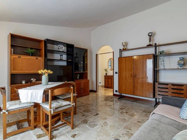 Attico in vendita a Cassina Mariaga, Erba