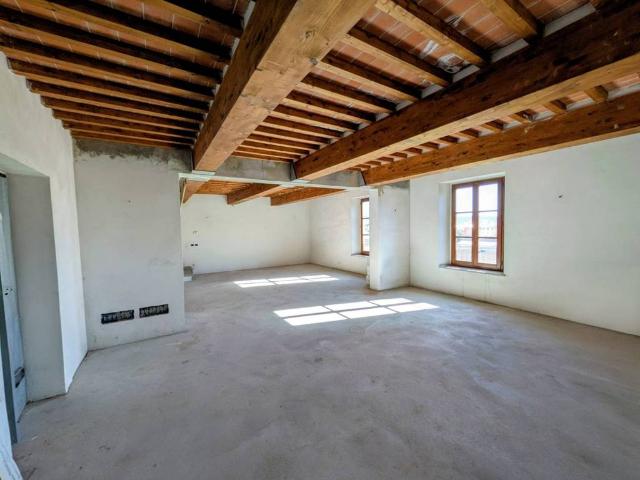 Attico in vendita a Figline e Incisa Valdarno, Figline Valdarno
