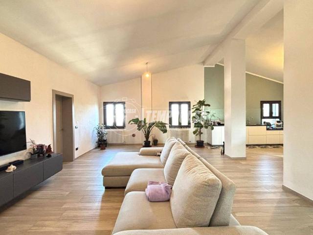 Attico in vendita a Unione dei comuni del Distretto Ceramico, Fiorano Modenese