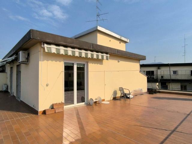 Attico in vendita a Quartiere 1, Firenze