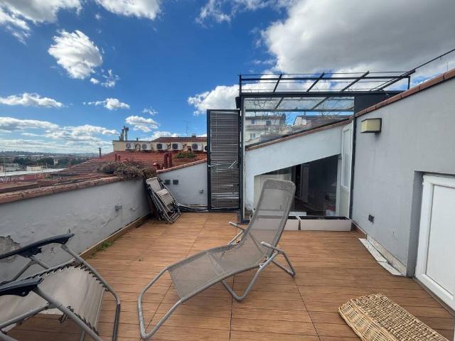 Attico in vendita a Il Sodo, Firenze