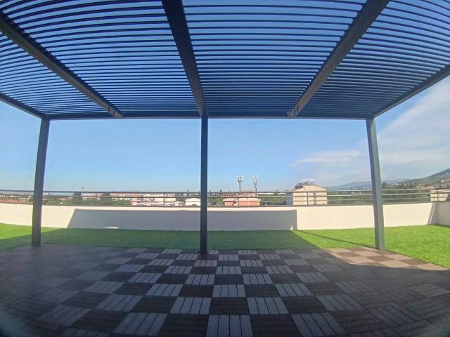 Attico in vendita a Quartiere 5, Firenze