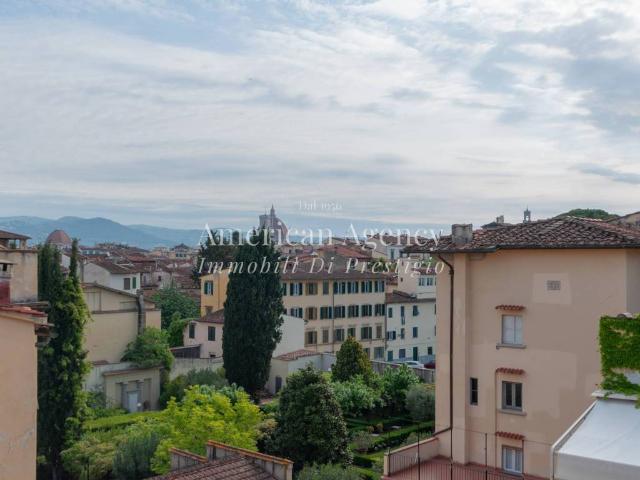 Attico in vendita a San Frediano, Firenze