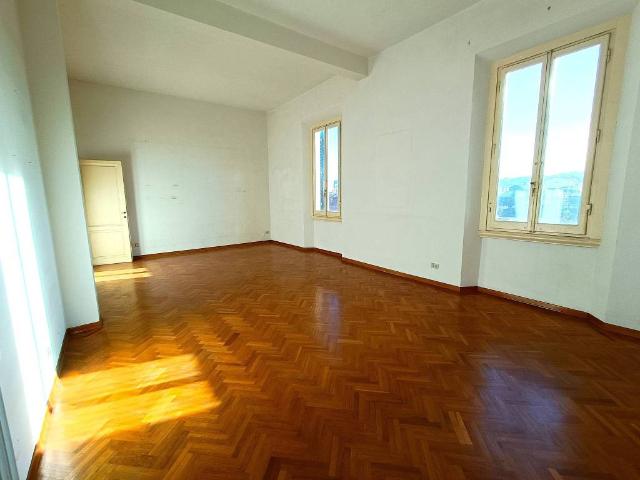 Appartamento in vendita a Quartiere 2, Firenze