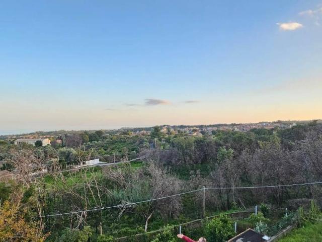 Attico in vendita a Vignagrande, Fiumefreddo Di Sicilia