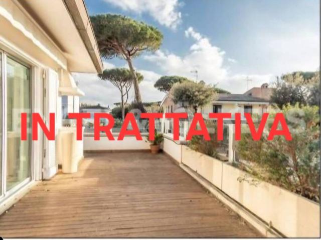 Attico in vendita a Fregene, Roma Capitale