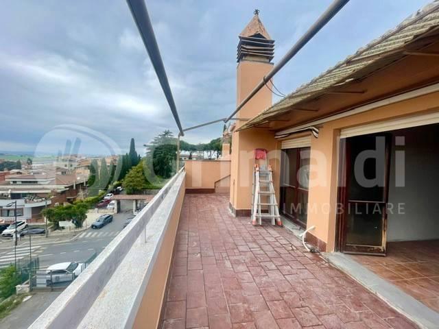 Attico in vendita a Tor Lupara, Roma Capitale