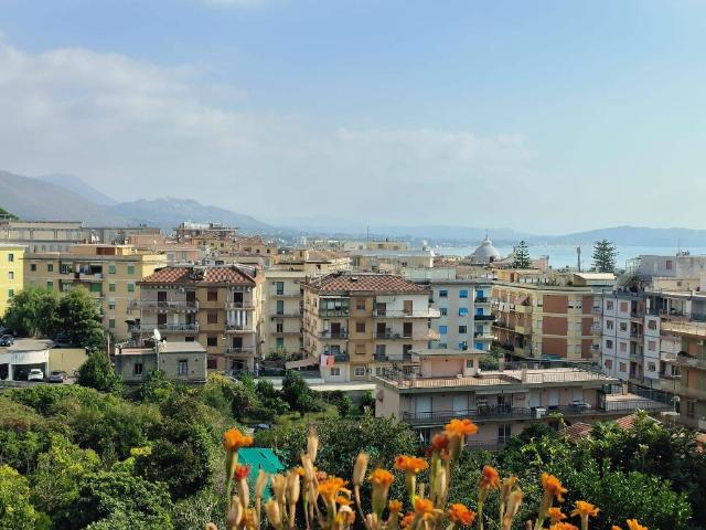 Attico in vendita a Formia, Lazio