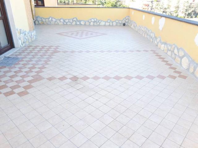 Attico in vendita a Frosinone, Lazio