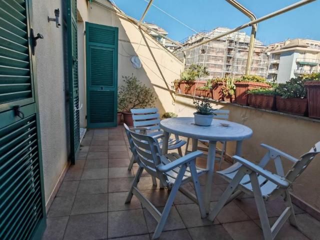 Attico in vendita a San Martino, Serra Riccò