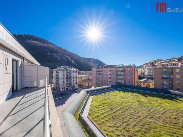 Attico in vendita a Molassana Alta, Serra Riccò