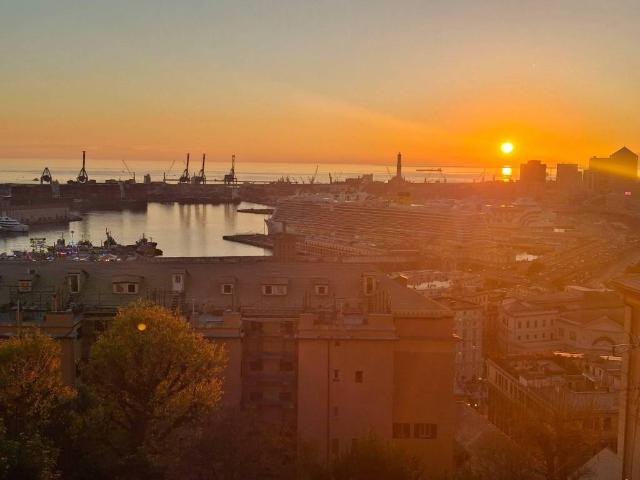 Attico in vendita a Carmine, Serra Riccò