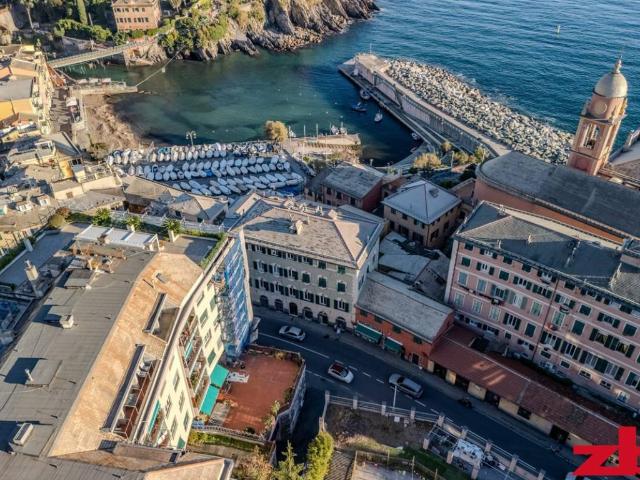 Attico in vendita a Murcarolo, Genova